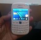 BlackBerry Curve 9220 Announced in India   Flashy White Version