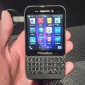 Blackberry Q5 hands on review  The Inquirer