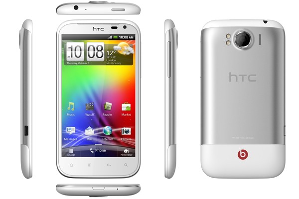 HTC announces the Sensation XL with Beats Audio  we go hands
