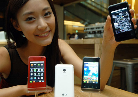LG Optimus Chic E720 Now Available In Europe And South Korea   All