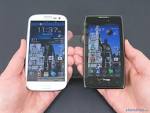 Samsung Galaxy S III vs Motorola DROID RAZR MAXX
