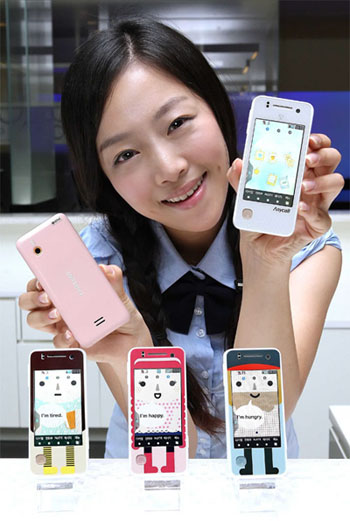 Samsung F Nori with stylish looks   MobilePhone