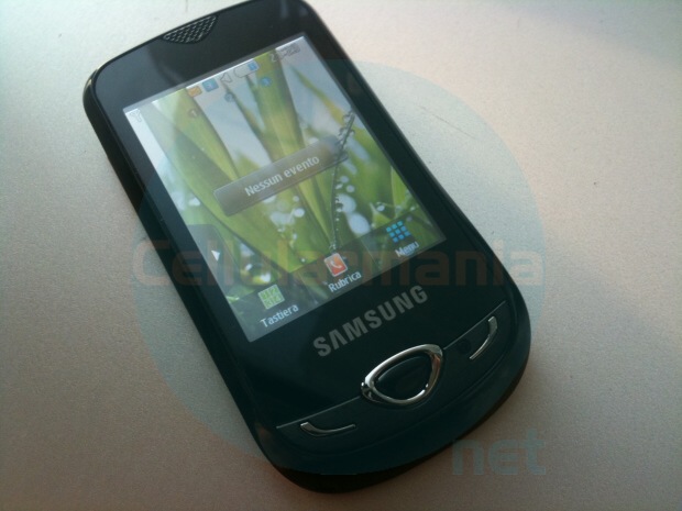Unanounced Samsung S3370 caught in the wild Review  Themes and News